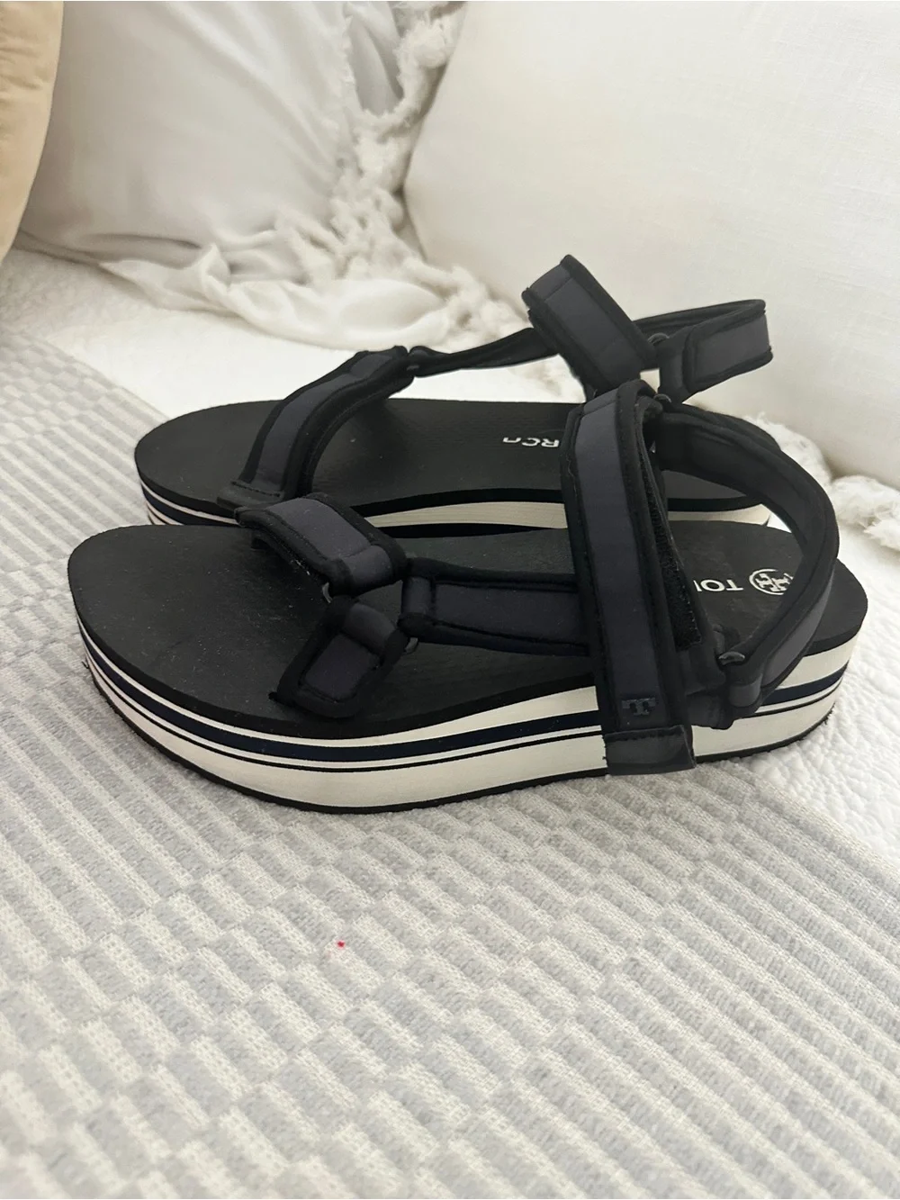 Tory Burch Sport Strappy Sandal Perfect Navy/Perfect Black Style 82954